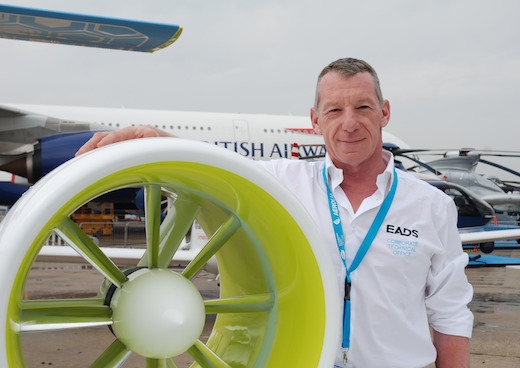 Didier Esteyne, directeur technique d’ACS, concepteur du Cri-Cri tout-électrique et de l'E-Fan