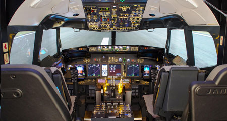 Le B737 de Flight Sensations propose d'embarquer à bord d'un cockpit à l'échelle 1