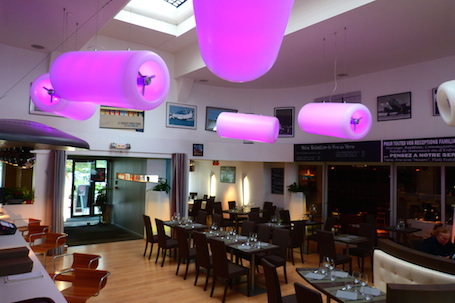 L'hiver 2013-2014, le restaurant de l'aéroport du Touquet a été réaménagé