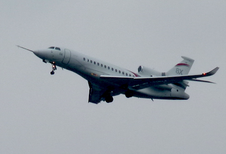 Premier vol du Falcon 8X