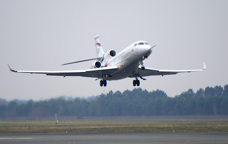 Le Falcon 8X a effectué son premier vol le 6 février 2015