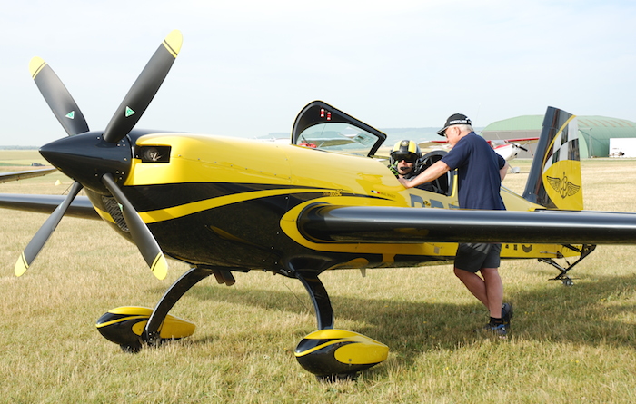 De plus en plus de pilotes Elite font appel à des entraineurs particuliers et à des préparateurs pour le physique et le mental