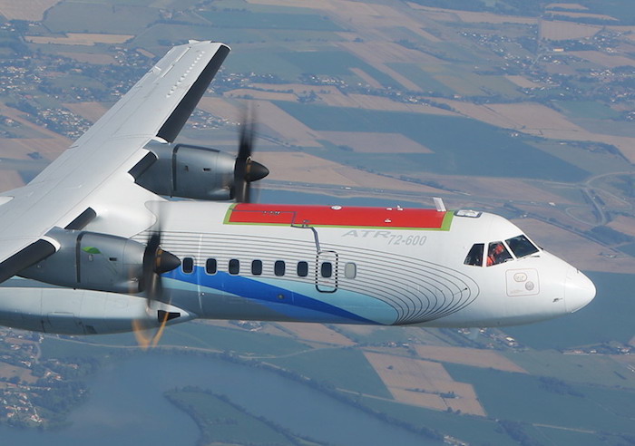 ATR teste de nouveaux matériaux composites plus isolants et efficaces, ainsi que des capteurs vibro-acoustiques intégrés à un panneau de la section de fuselage avant de l'ATR 72-600.