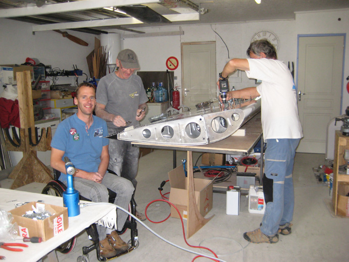 La construction de Volandi, du premier rivet à son assemblage final, n'aura demandé que 6 mois de travail pour Patrice Houdé et une équipe de bénévoles de l'ACAM.