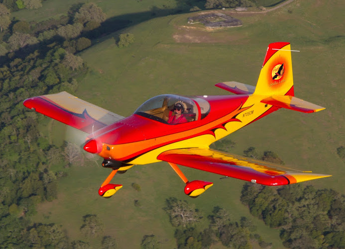 Le biplace RV7 de Vans'Aircraft que se propose de construire l'association des anciens élèves de l'ENAC