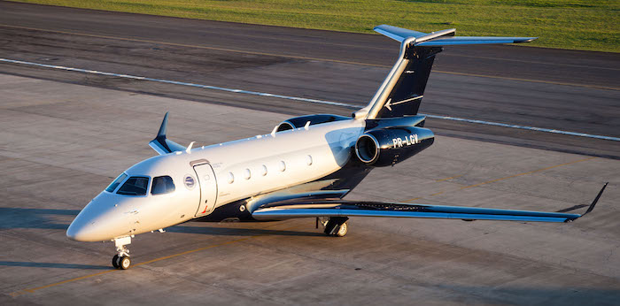 Le Legacy 450 d’Embraer a une vitesse maximale de Mach 0,83. Il est doté d’une suite avionique Pro Line Fusion de Rockwell Collins