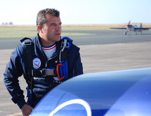 Alexis Busque a fait partie de la patrouille Cartouche Doré avant de rejoindre l'Equipe de voltige de l'armée de l'air