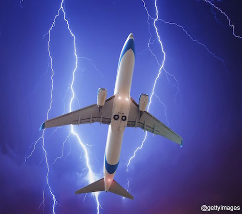La foudre demeure un phénomène complexe, dangereux pour l'aviation