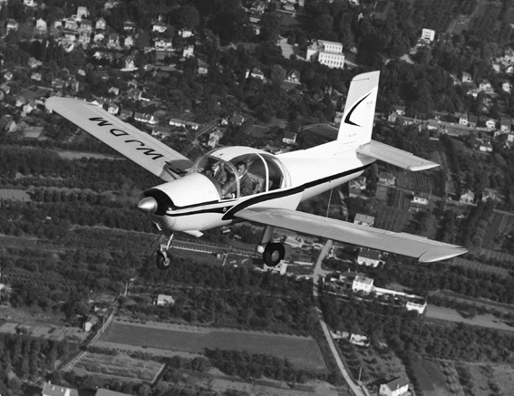 Le tout premier Rallye (MS 880) a volé pour la première fois le 10 juin 1959.