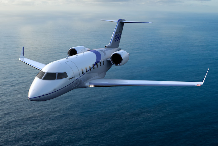 En juin 2012, Netjets a commandé 25 Challenger 605NG rebaptisé en octobre 2014 Challenger 650