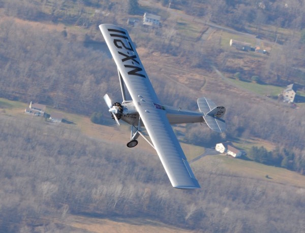 L’équipe de Rhinebeck a reçu le soutien du Smithsonian Air and Space Museum pour construire une réplique la plus fidèle possible du Ryan « Spirit of Saint Louis » de Charles Lindbergh