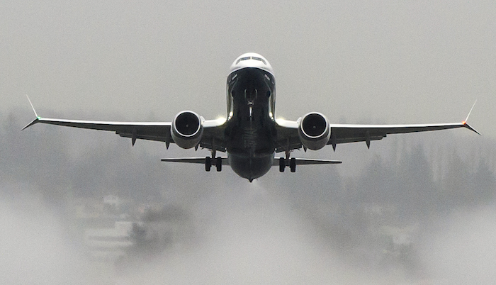 Le 737 MAX augmentera le rayon d’action du 737 NG en affichant une autonomie supérieure à 6.510 kilomètres, soit 629 à 1.055 kilomètres de plus que le 737 NG.