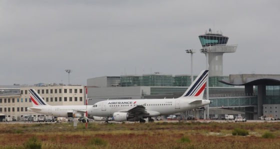 Air France représente 43% du trafic de l’aéroport. Une première place loin devant Easyjet (25%), mais cette dernière continue d’ouvrir des lignes et connaît une croissance à deux chiffres…
