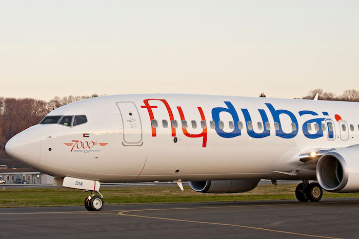 Flydubai, compagnie low cost publique des Emirats Arabes Unis, exploite une flotte d'une cinquantaine de Boeing 737-800 (189 sièges)
