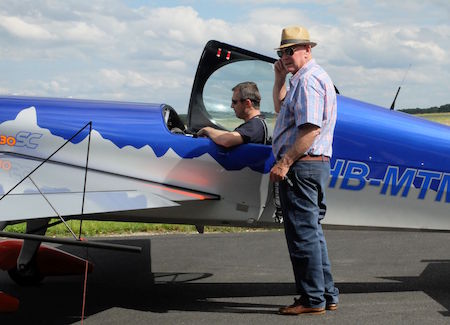 Leboulanger père et fils en stage de préparation voltige