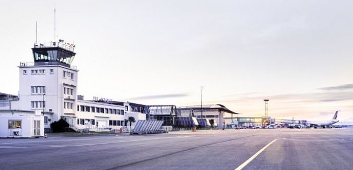 Egis est impliqué dans la gestion et l’exploitation de 14 aéroports dans le monde, totalisant plus de 25 millions de passagers et 321 000 tonnes de fret annuel.