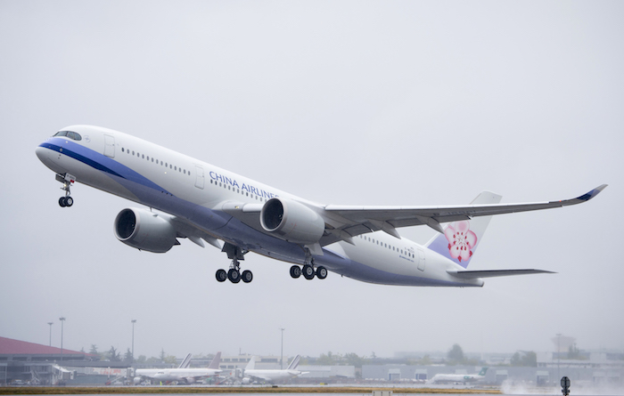 Premier vol de l’A350-900 de China Airlines, le 15 septembre 2016 à Toulouse-Blagnac. Airbus.