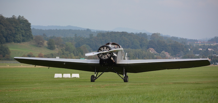 f13-atterissage-a-duebendord-photo-vkt_1185