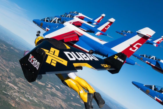 A 145 kts dans le ciel de Provence… © Airborne Films / Jetman Dubai