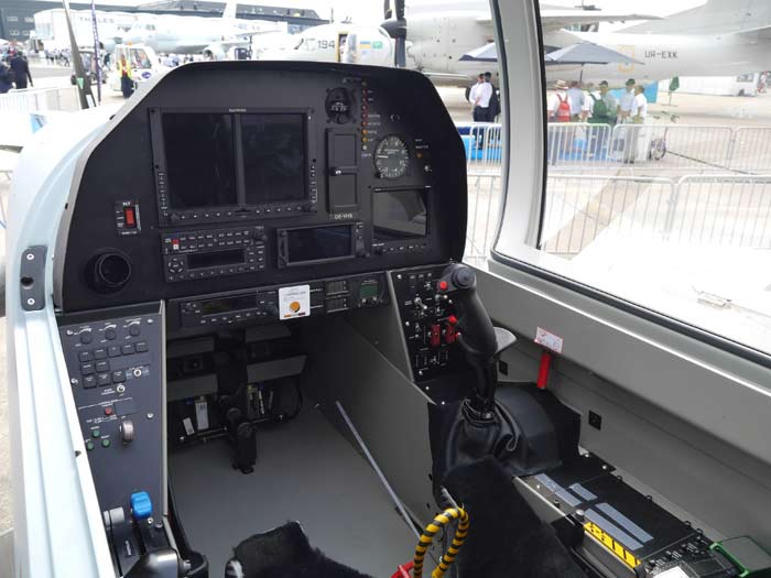 Diamond teste plusieurs motorisations sur le DART450 Aerobuzz