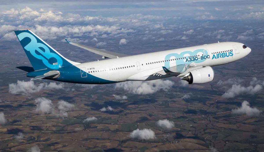 A330-800 NEO : un avion difficile à placer A330-800-first-flight-air-to-air-2--900x518