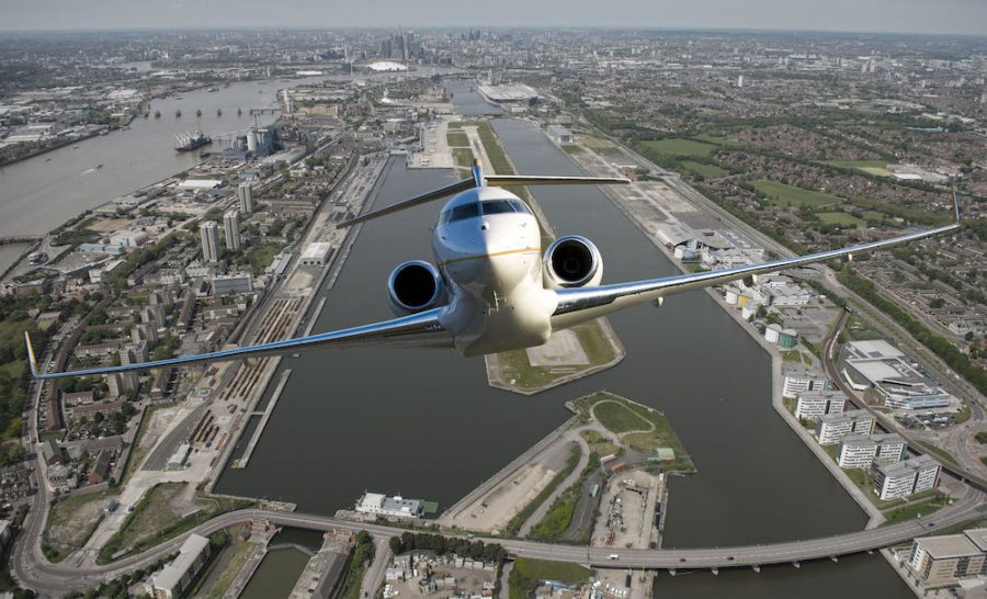 bombardier global 6000 london city to new york speed record